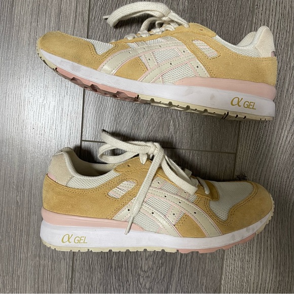 Asics GT-II Gel Yellow Pink Cream Size 7 - Picture 4 of 5